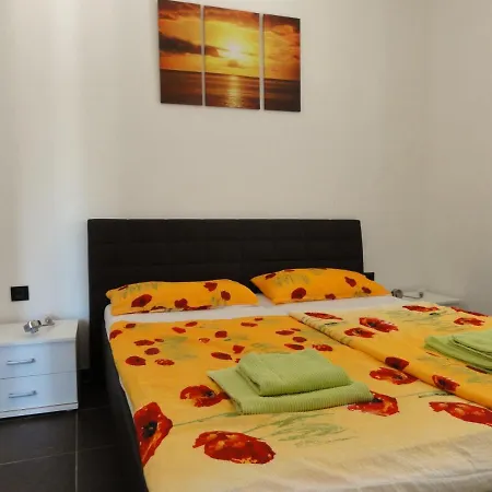 Apartment - Bono Omisalj