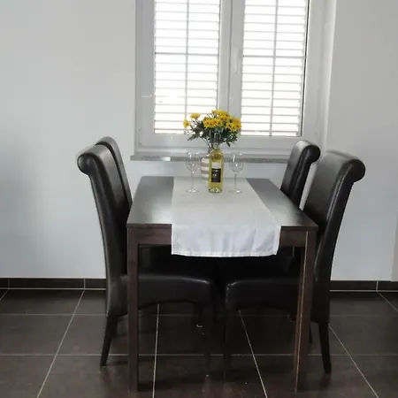 Apartment - Bono Omisalj