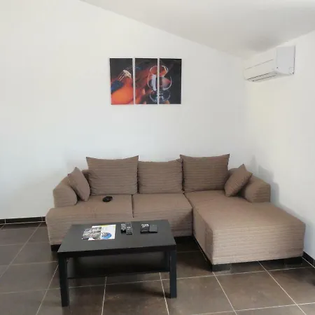 - Bono Apartment